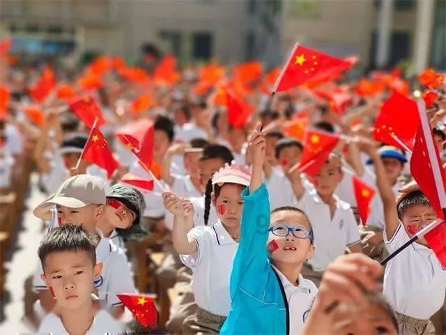 网球运动员营救